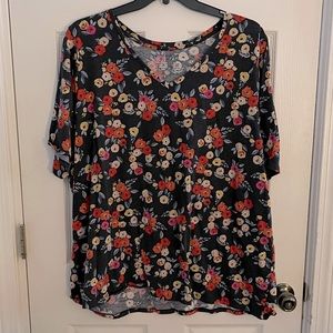 Lane Bryant 26/28 Short Sleeve Tee